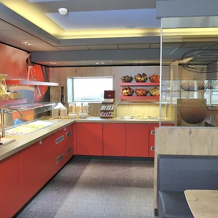 Hotel Ibis West