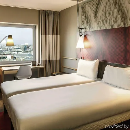 Ibis West Hotel Amsterdam