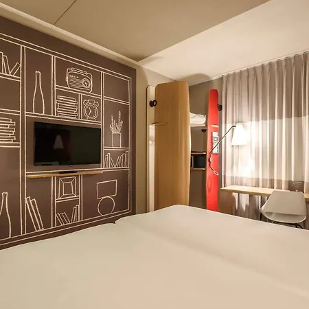 فندق إبيس سيتي ويست 3*