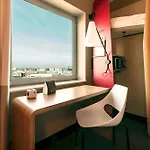 Ibis West Hotel 3*